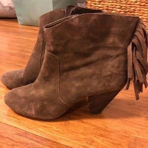 Jessica Simpson size 7 booties
